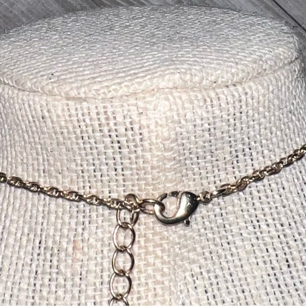 Navy and gold pendant necklace - Picture 3 of 3